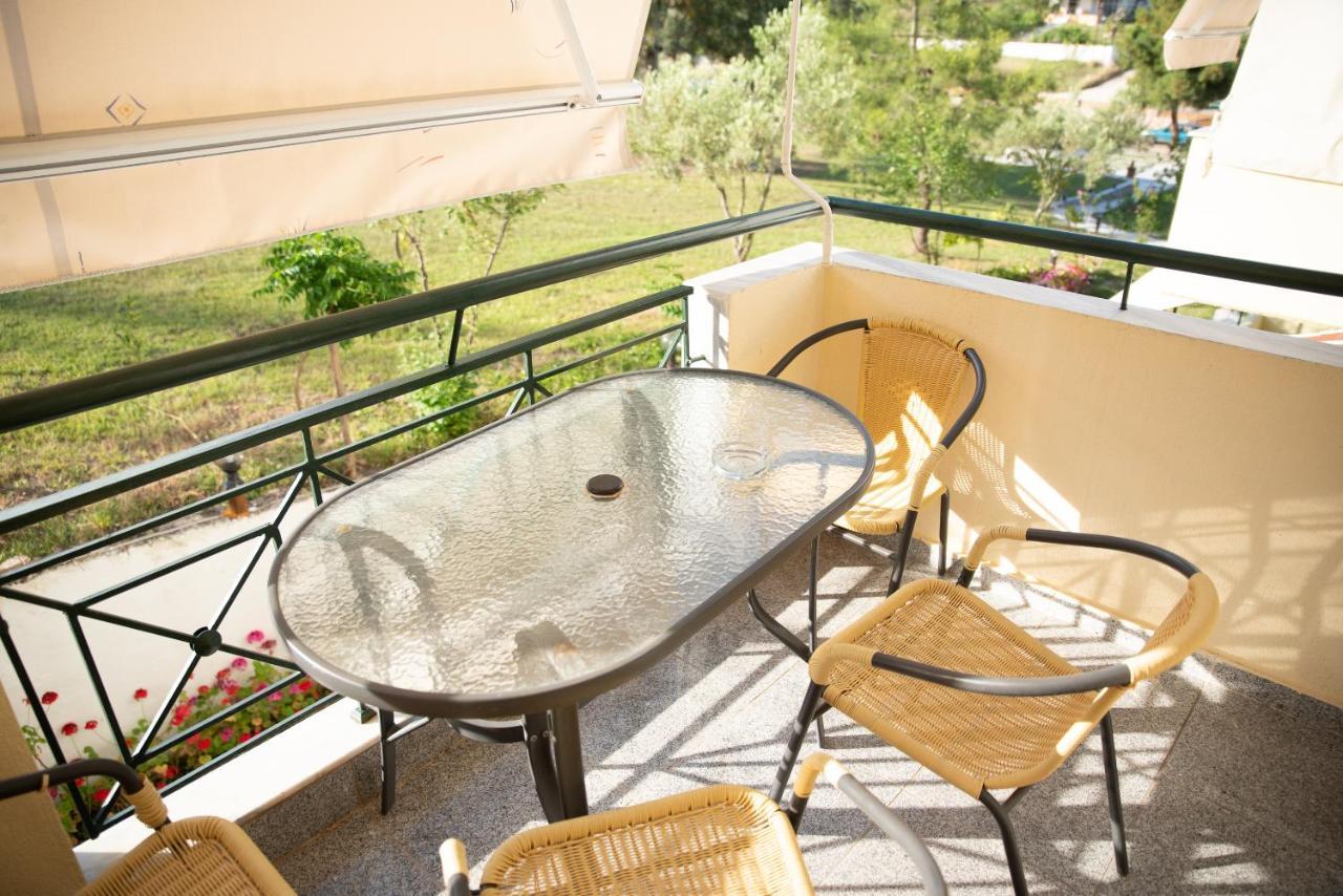Nikos Apartments Ormos Panagias Exterior foto